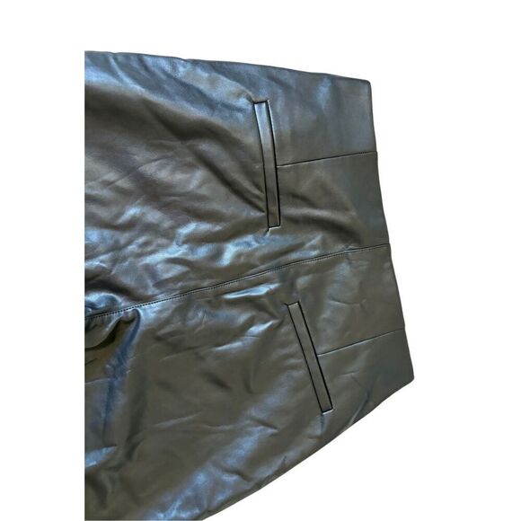 NEW Abercrombie & Fitch Vegan Leather Skinny Flare Pants size 29 Black - Picture 10 of 12